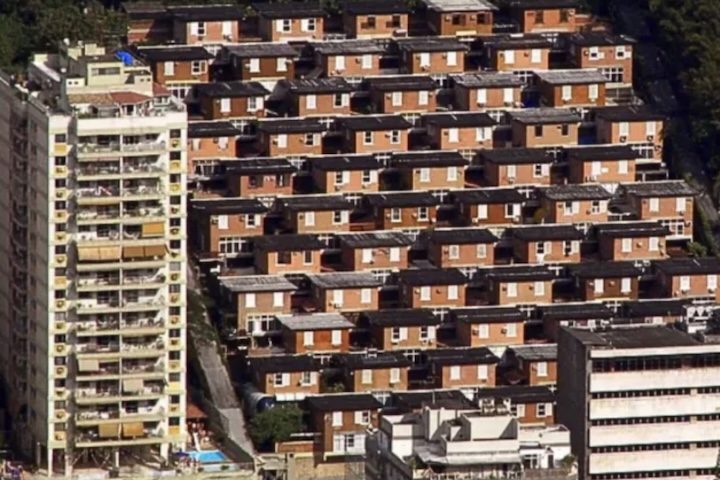 Parque Maria Cândida Pareto, condomínio de luxo com estética de favela chama a atenção no Rio de Janeiro – Reprodução/Redes sociais