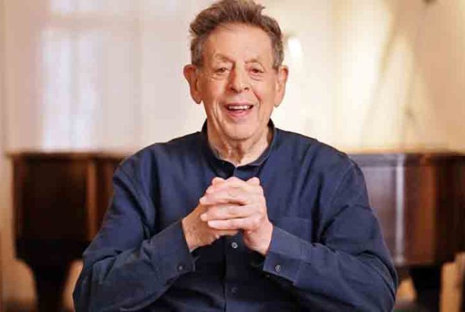 Philip Glass retira concerto do Kennedy Center após intervenção de Trump