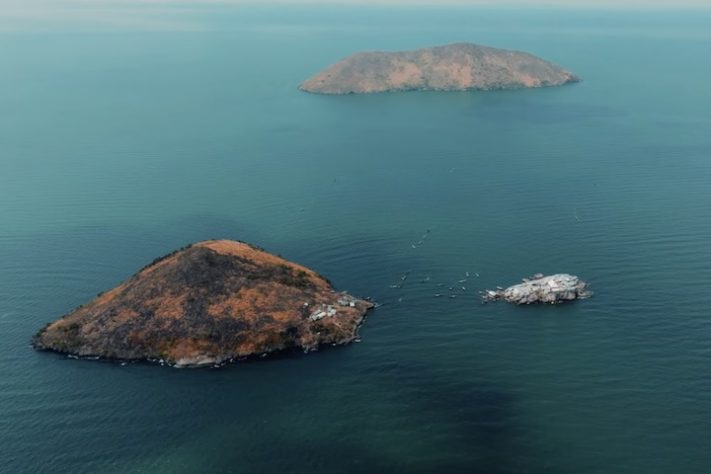 Ilha Migingo, situada entre o Quênia e Uganda, é um dos lugares mais densamente populosos do mundo – Reprodução/YouTube