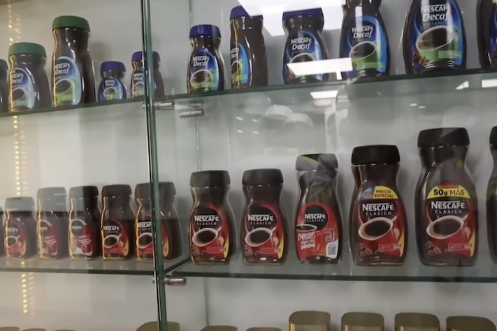 Café solúvel - Reprodução/YouTube