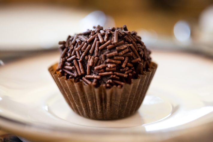 Brigadeiro - Freepik/chandlervid85