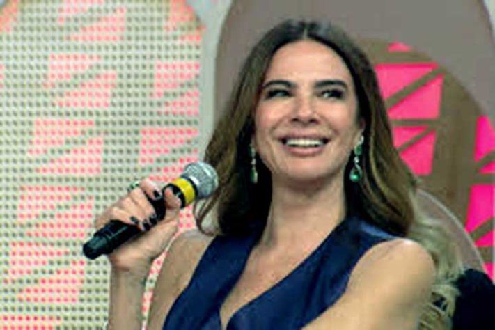 Luciana Gimenez deixa a Rede TV! após 25 anos