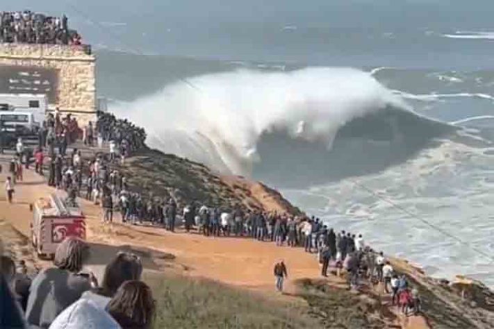 Praia de Nazaré, em Portugal