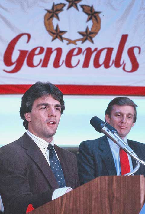 Esportes e entretenimento – Trump tentou se firmar no esporte profissional ao comprar o time de futebol americano New Jersey Generals, da liga alternativa USFL, e ao promover grandes lutas de boxe e eventos esportivos como estratégia de visibilidade e negócios.


