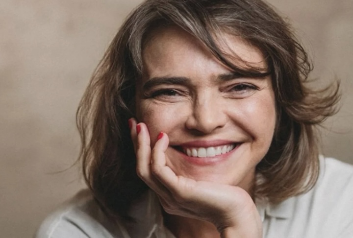 Ela faleceu no dia 11 de janeiro, aos 48 anos, vítima de um câncer no pâncreas.