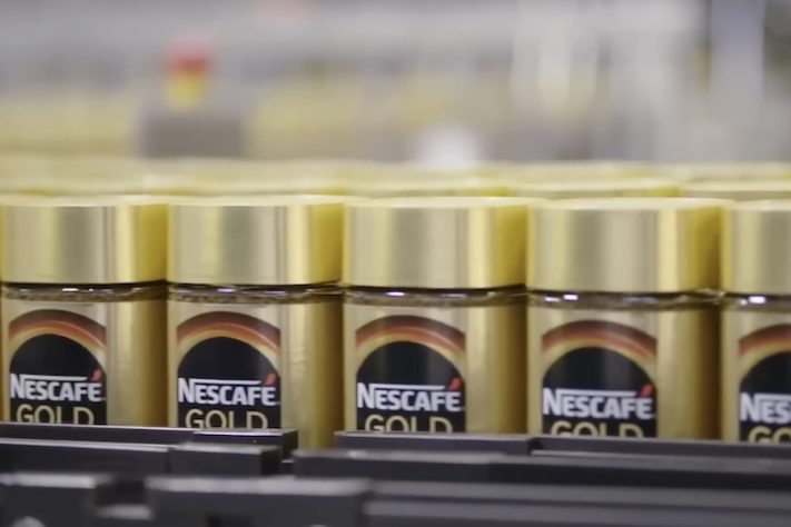 Café solúvel - Reprodução/YouTube