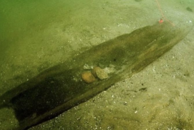 Canoas mais antigas que a Grande Pirâmide de Gizé são descobertas em lago nos Estados Unidos