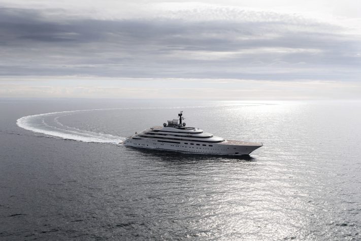 Iate Azul, Os 10 maiores iates do mundo – Divulgação/Lürssen