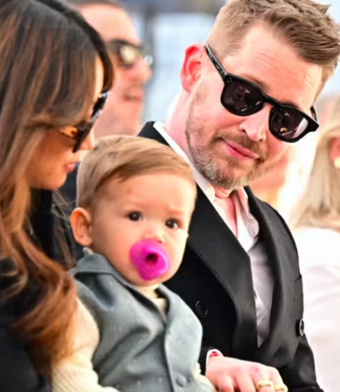 Macaulay - que hoje é casado com a atriz Brenda Song e tem 2 filhos -  é fruto do relacionamento entre Kit Culkin e Patricia Brentrup. Entre os 6 irmãos está Kieran Culkin, vencedor do Oscar de Melhor Ator Coadjuvante em 2025.