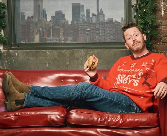 Macaulay Culkin diz que só teve vantagem ao romper com o pai