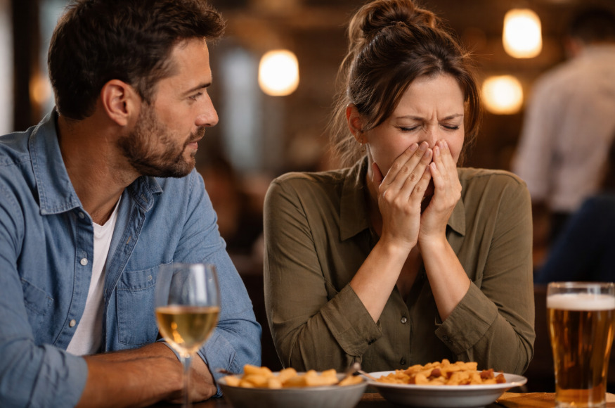 <p>Apesar dos alertas, é importante destacar que a maioria das pessoas prende espirros ocasionalmente sem consequências. O problema está em fazer disso um hábito frequente.</p>
