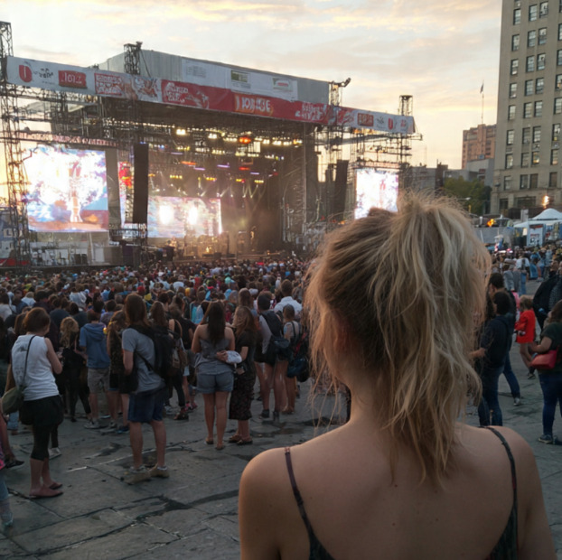 Ao mesmo tempo, abre espaço para que repertórios contemporâneos ganhem destaque entre públicos de todas as idades.