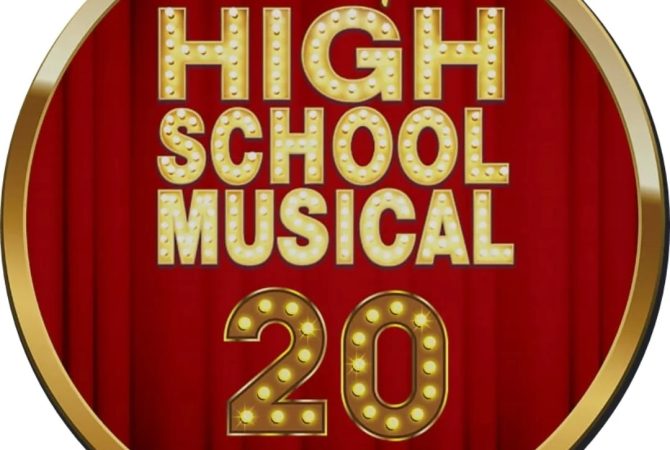 “High School Musical” celebra 20 anos de estreia com reencontros do elenco e homenagens