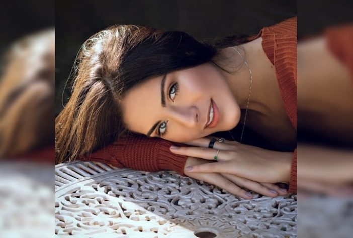 Jovem de Minas Gerais foi apelidada de 'freira mais bonita do mundo' nas redes sociais – Arquivo Pessoal