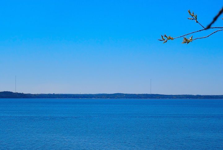 <p>Durante esse vasto período de tempo, diferentes gerações de povos indígenas utilizaram o lago para conseguir água e outros recursos.</p>
