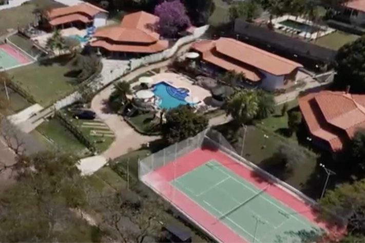 Mansão onde vive o apresentador Raul Gil, em São Paulo – Reprodução/Redes Sociais