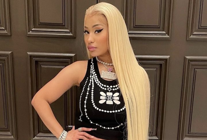 Apesar da mobilizaÃ§Ã£o, nÃ£o estÃ¡ claro se hÃ¡ base legal para deportar Minaj, cujo status de cidadania permanece indefinido.