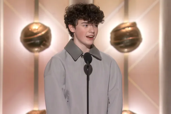 Prodígio, Owen Cooper vence mais um prêmio: o Globo de Ouro