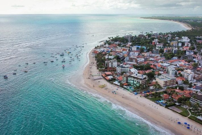 Porto de Galinhas, Pernambuco – Wikimedia Commons/Sitenl