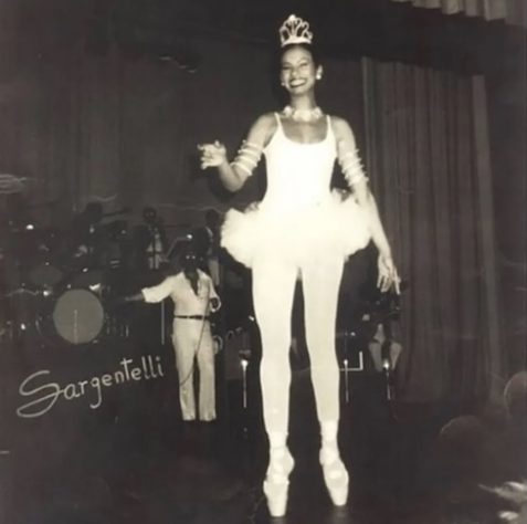 Solange Couto quando atuava como dançarina do Oswaldo Sargentelli – Arquivo Pessoal