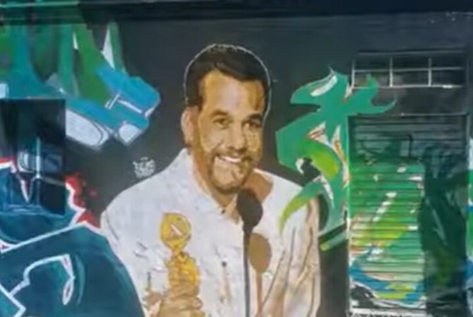 Wagner Moura é homenageado com grafite em Porto Alegre após vencer Globo de Ouro