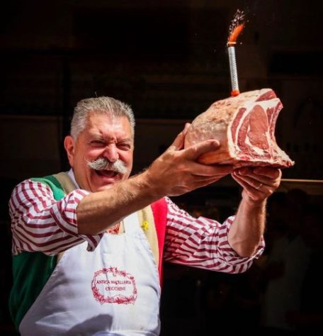 Dario Cecchini, o açogueiro mais famoso do mundo – Reprodução @dariocecchinimacellaio