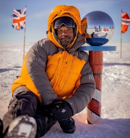 Ator americano Will Smith visitou o Criosfera 1, primeiro módulo científico brasileiro instalado no interior do continente antártico – Divulgação