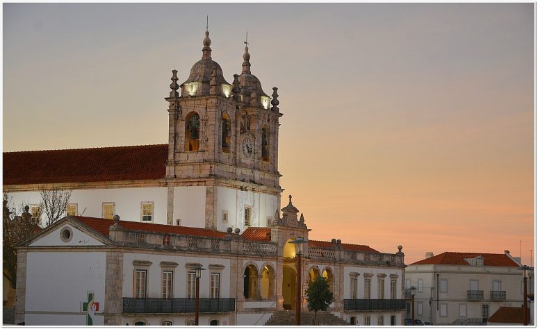 Praia de Nazaré, em Portugal