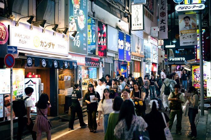 Em contrapartida aos malvistos, nacionalidades como a japonesa sÃ£o frequentemente citadas como exemplo positivo de turista.