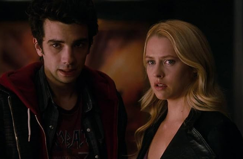 <p>Dois anos depois, em 2010, estrelou “O Aprendiz de Feiticeiro”, contracenando com Nicolas Cage e Jay Baruchel. O filme de fantasia consolidou sua imagem como atriz de grandes produções.</p>
