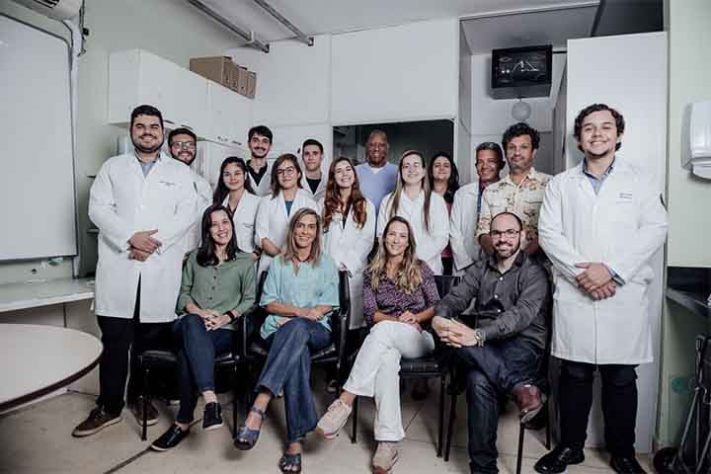 Cientista Tatiana Sampaio e o trabalho para reverter lesões na medula espinhal