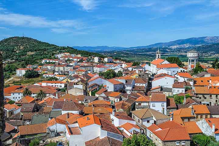 Belmonte (Portugal), vila portuguesa do distrito de Castelo Branco, na província da Beira Baixa, região do Centro e sub-região das Beiras e Serra da Estrela - Turismoenportugal /Wikimédia Commons