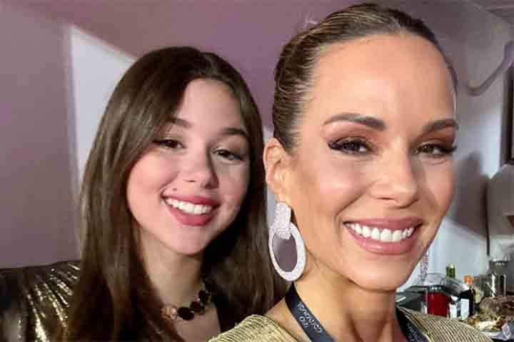 Com a filha Isabella Furtado - Ana Furtado , apresentadora, jornalista e atriz brasileira - Reprodução do Instagram @aanafurtado