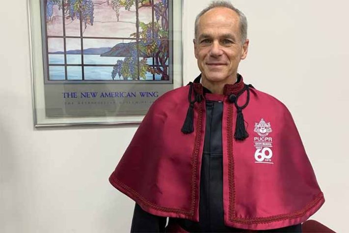 O físico e astrônomo brasileiro Marcelo Gleiser