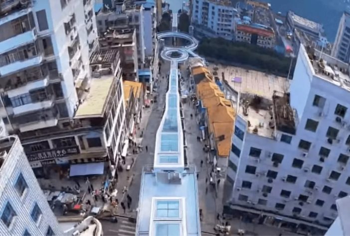 Escada rolante na China – Reprodução/Instagram