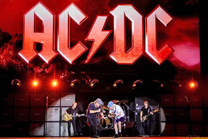 Banda de rock AC/DC volta ao Brasil