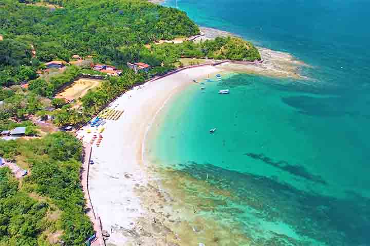 <p>Como critérios, a avaliação internacional destacou a organização do comércio local, a acessibilidade, a proteção da biodiversidade e a resiliência contra mudanças climáticas.</p>
