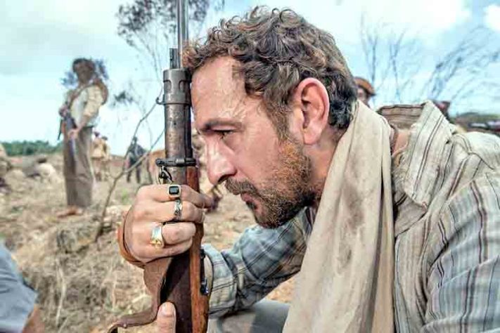 Ator Irandhir Santos