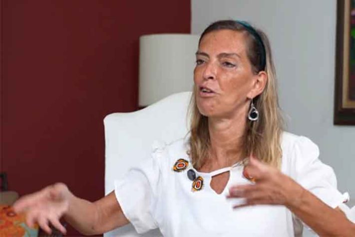 Cientista Tatiana Sampaio e o trabalho para reverter lesões na medula espinhal