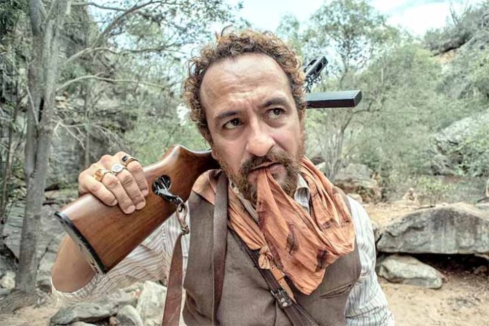 Ator Irandhir Santos