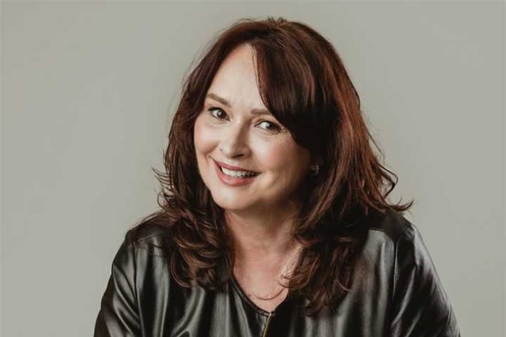 A trajetória da atriz Myrian Rios