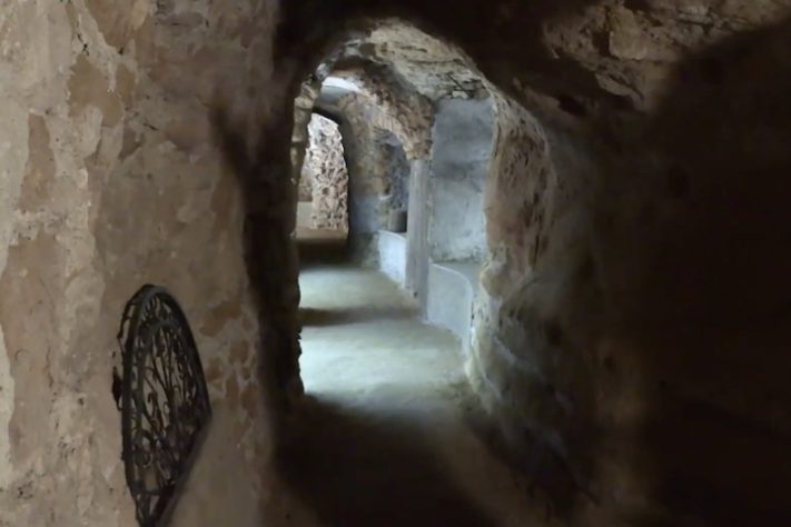 Forestiere Underground Gardens – Complexo subterrâneo escavado manualmente por imigrante se torna patrimônio histórico da Califórnia – Reprodução/Fresno Bee