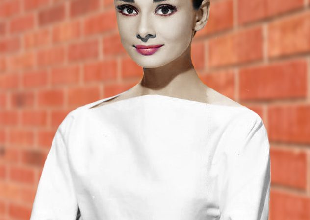 Audrey Hepburn será interpretada por Lily Collins em filme sobre “Bonequinha de Luxo”