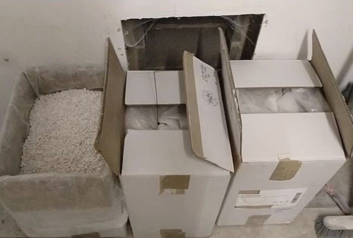 John Eric Spiby, aposentado britânico ganha R$ 17 milhões na loteria e usa dinheiro para liderar esquema de tráfico de medicamentos falsos – Divulgação/Polícia de Manchester