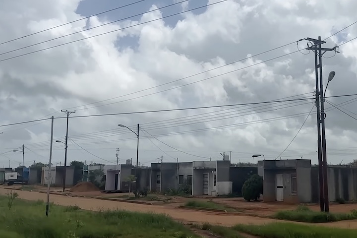 <p>Localizado no estado de Monagas, o município de Cedeño é um dos 11 que compõem essa extensa região do sul da Venezuela.</p>
