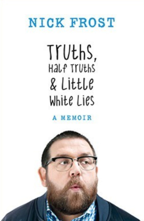 <p>Além da atuação, Frost também escreveu livros e participou de projetos criativos. Sua obra literária reflete humor e experiências pessoais que mostram sua criatividade além das telas.</p>
