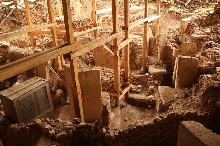 Sítio arqueológico Göbeklitepe, Turquia – Wikimedia Commons/Hamdigumus