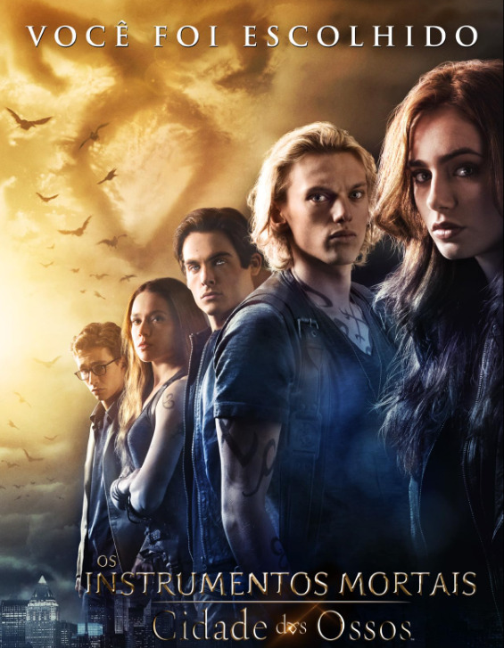 <p>Em seguida, protagonizou “Os Instrumentos Mortais: Cidade dos Ossos”, em 2013, baseado na série literária de Cassandra Clare. Interpretou Clary Fray, jovem que descobre ser descendente de guerreiros responsáveis por proteger a humanidade de criaturas do submundo.</p>
