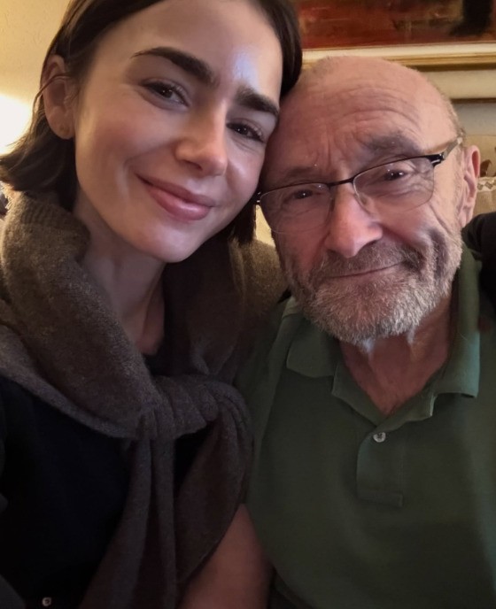 <p>Curiosamente, a música “You’ll Be in My Heart”, composta por Phil Collins para a trilha sonora do filme da Disney “Tarzan”, de 1999, e vencedora do Oscar de Melhor Canção Original, foi inspirada nela. O cantor escreveu a canção como expressão do amor e da proteção de um pai, e ela servia como canção de ninar para Lily quando era criança.</p>
