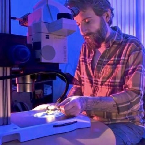 Micologista brasileiro João Araújo – Reprodução/X @joaofungo